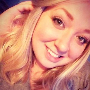 Meet your Posher, Alyshia